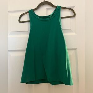 Green Sleeveless Women's Activewear Top